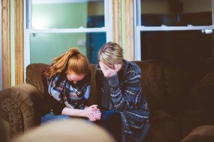 It is important for caregivers to have a game plan that can help them tackle manic episodes of the bipolar patient.