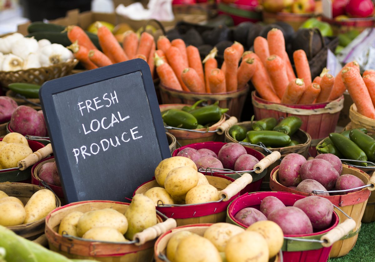 Organic produce versus local whats healthier