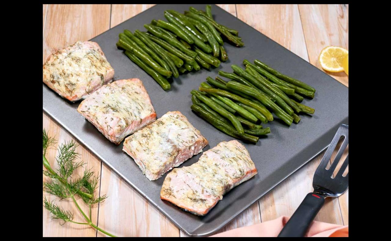 Sheet pan almond crusted salmon with green beans