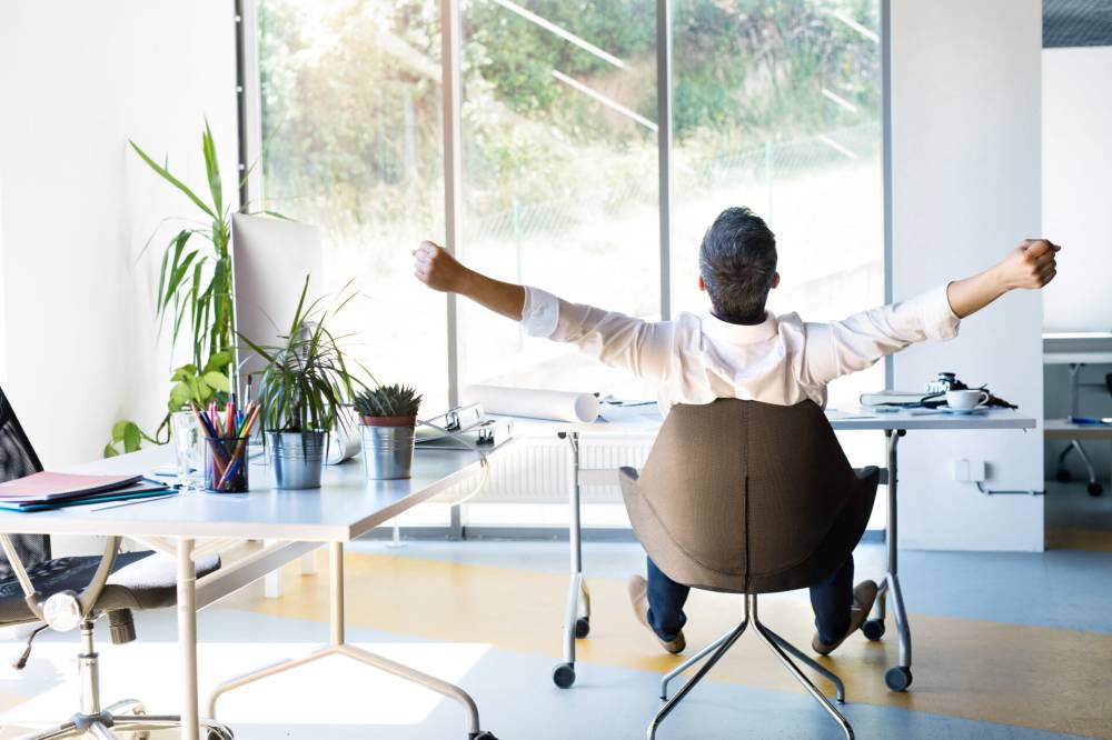 20 reasons stay working indoors better