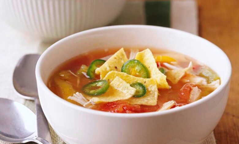 Slow cooker chicken tortilla soup recipe