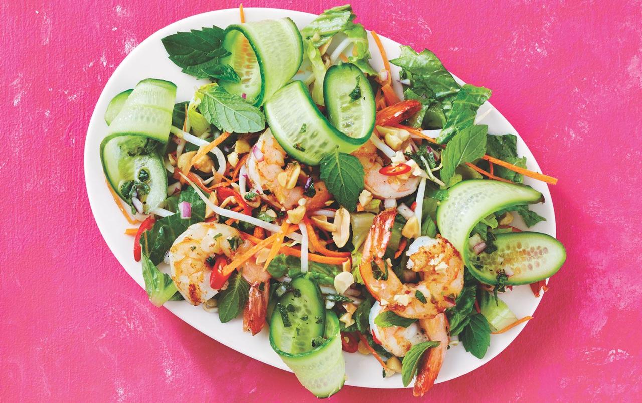 Vietnamese shrimp salad with mint chili dressing recipe
