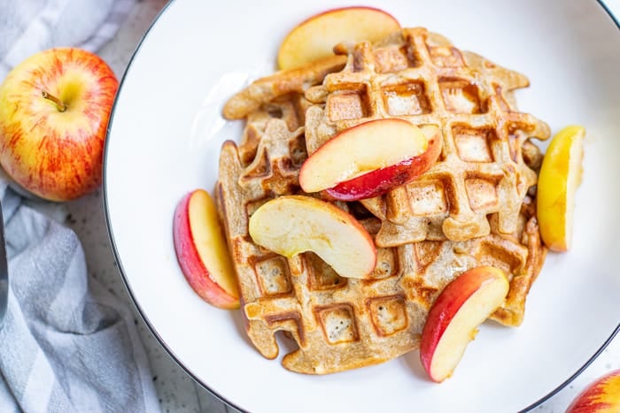 Easy apple cinnamon waffles