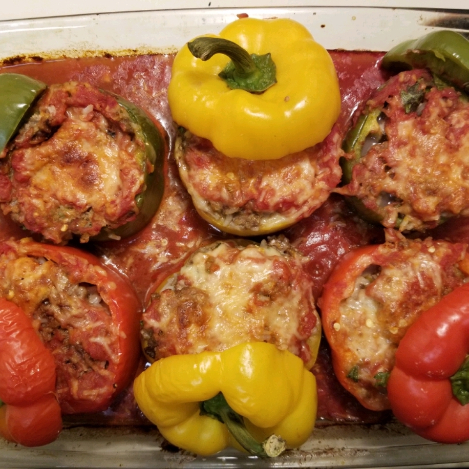 Beef and rice stuffed peppers