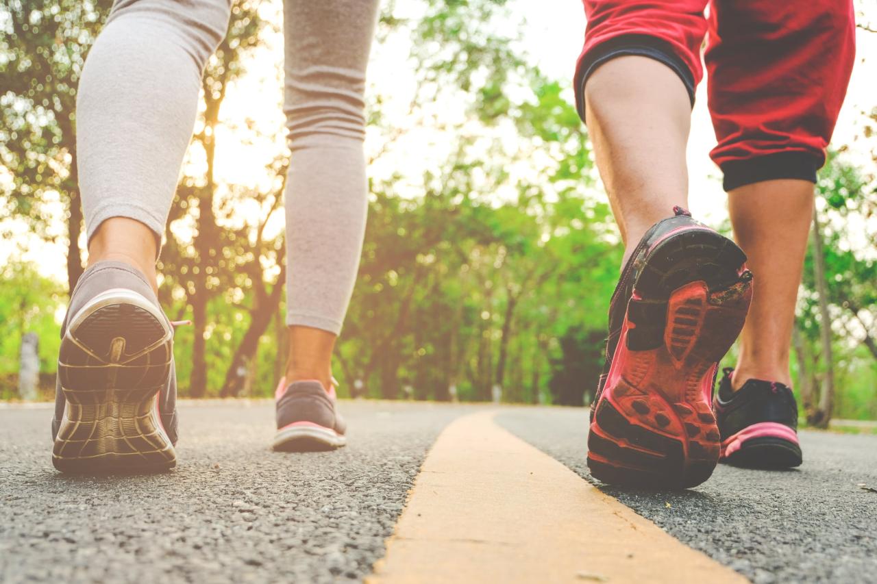 7 ways to level up your walking for weight loss