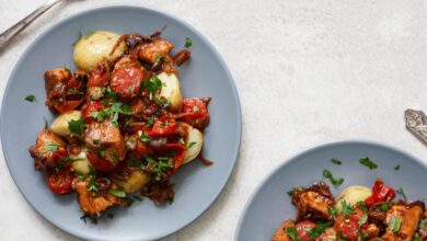 Recipe smoky tomato baked chicken baby potatoes