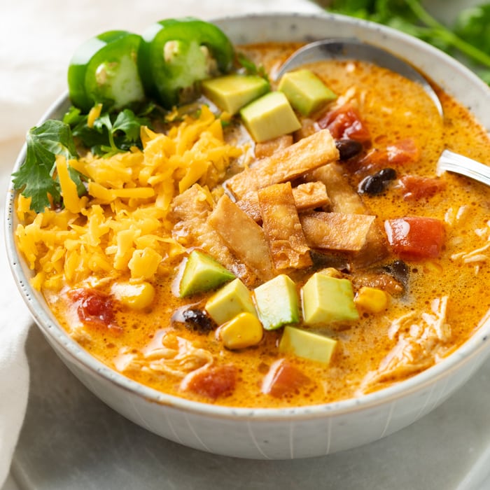 Simple chicken tortilla soup