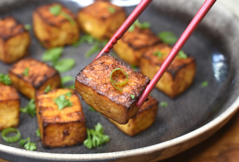 Crispy air fried tofu bowls