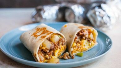 Egg bean breakfast burrito