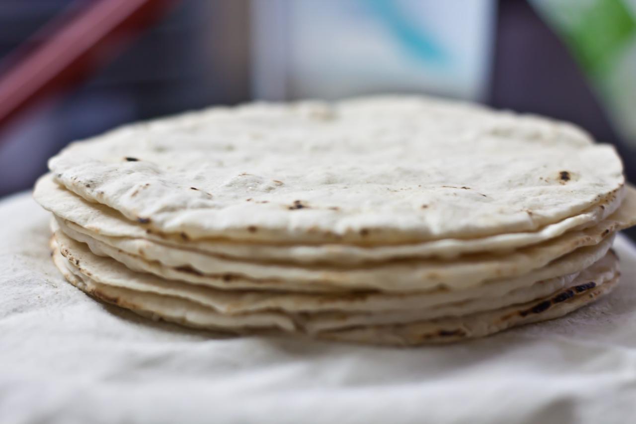 4 ingredient whole wheat tortillas