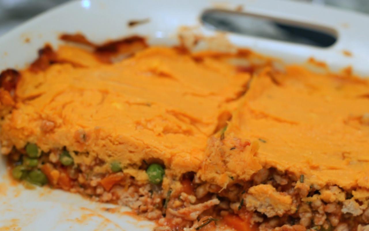 Sweet potato and turkey shepherds pie
