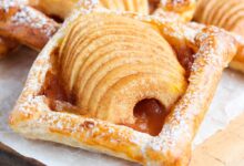 Apple tartlets in phyllo nests