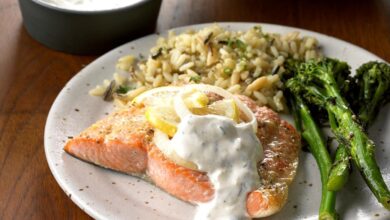 Baked salmon with dill