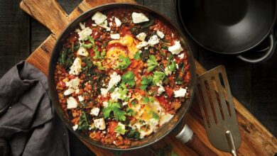 Spicy lentil shakshuka with garlicky yogurt