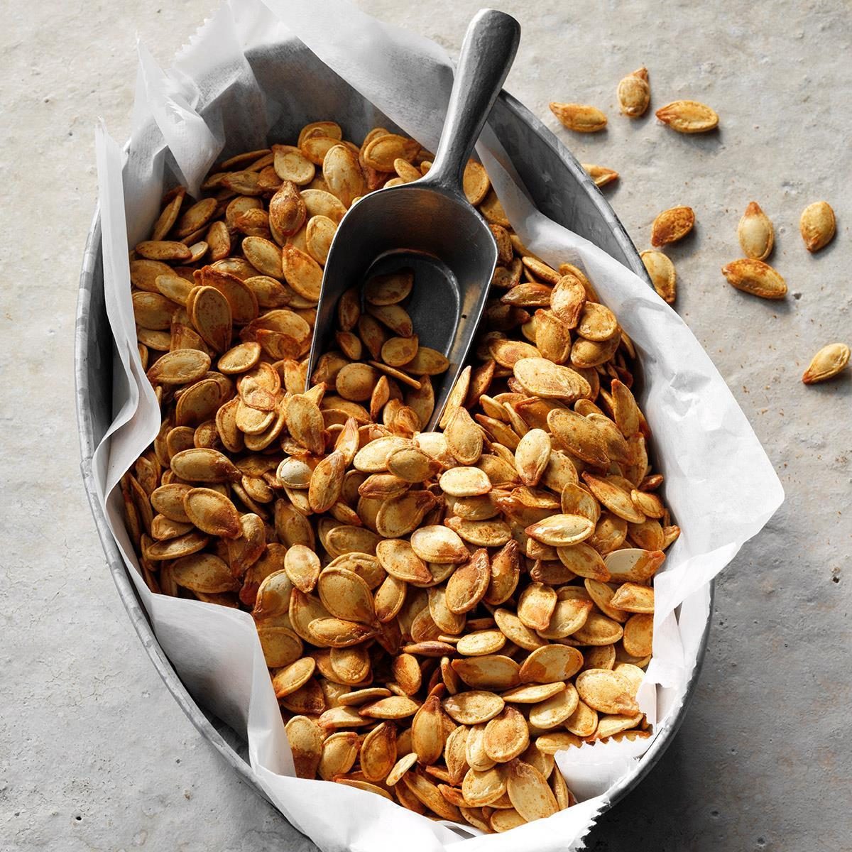 Spicy pumpkin seed cashew crunch