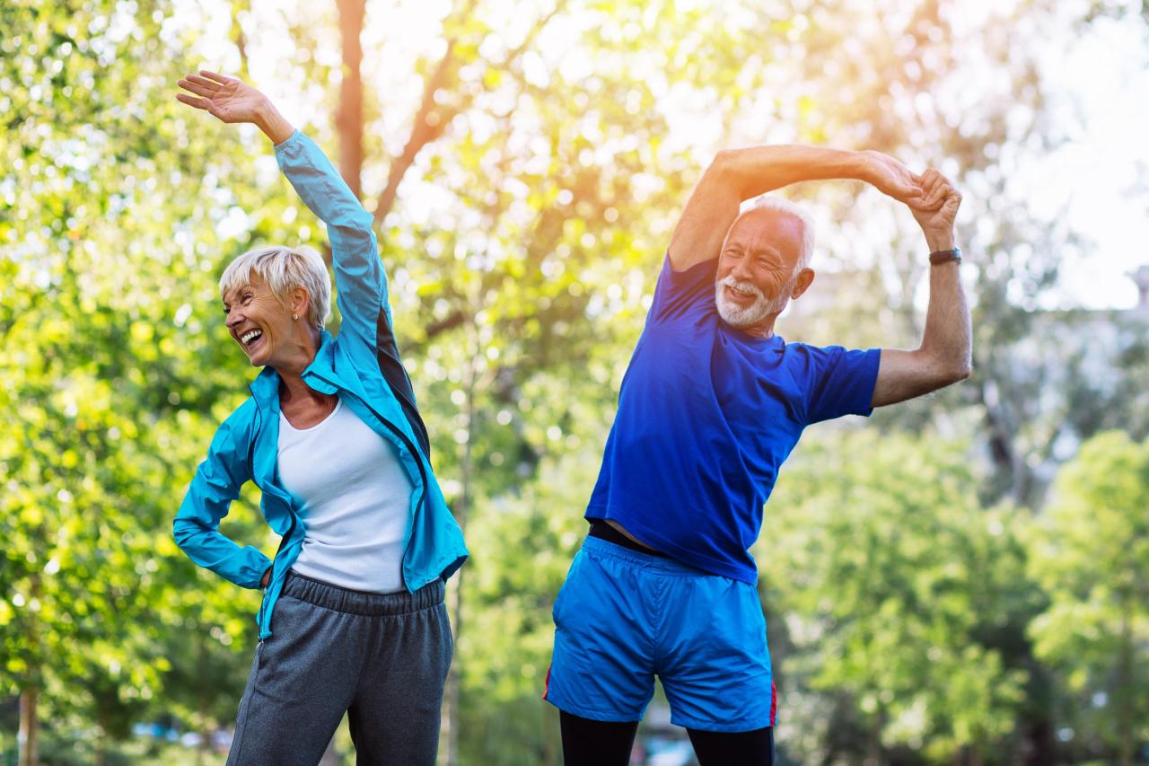 7 healthy habits for staying fit into your 50s