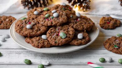Vegan oat chocolate chip cookies
