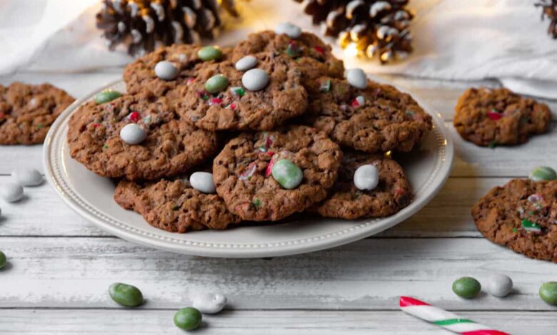 Vegan oat chocolate chip cookies