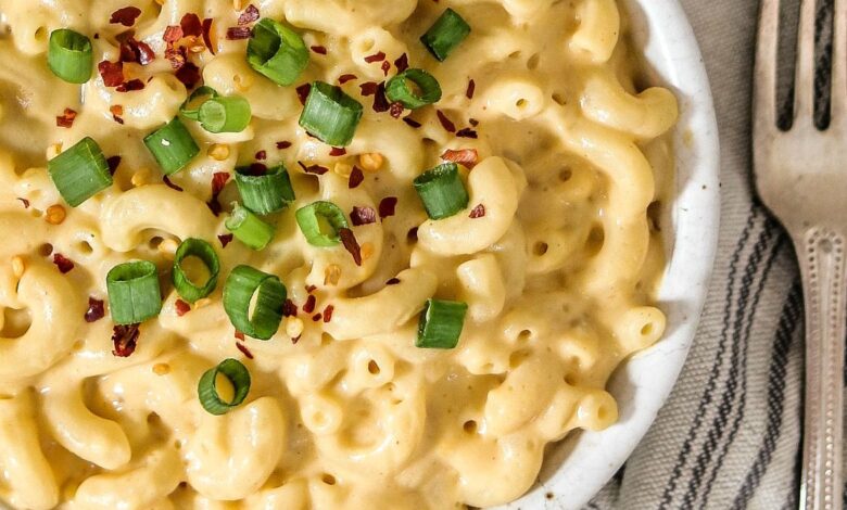 A healthier still comforting vegan mac n cheese