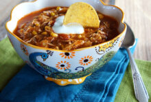 Slow cooker chicken enchilada soup