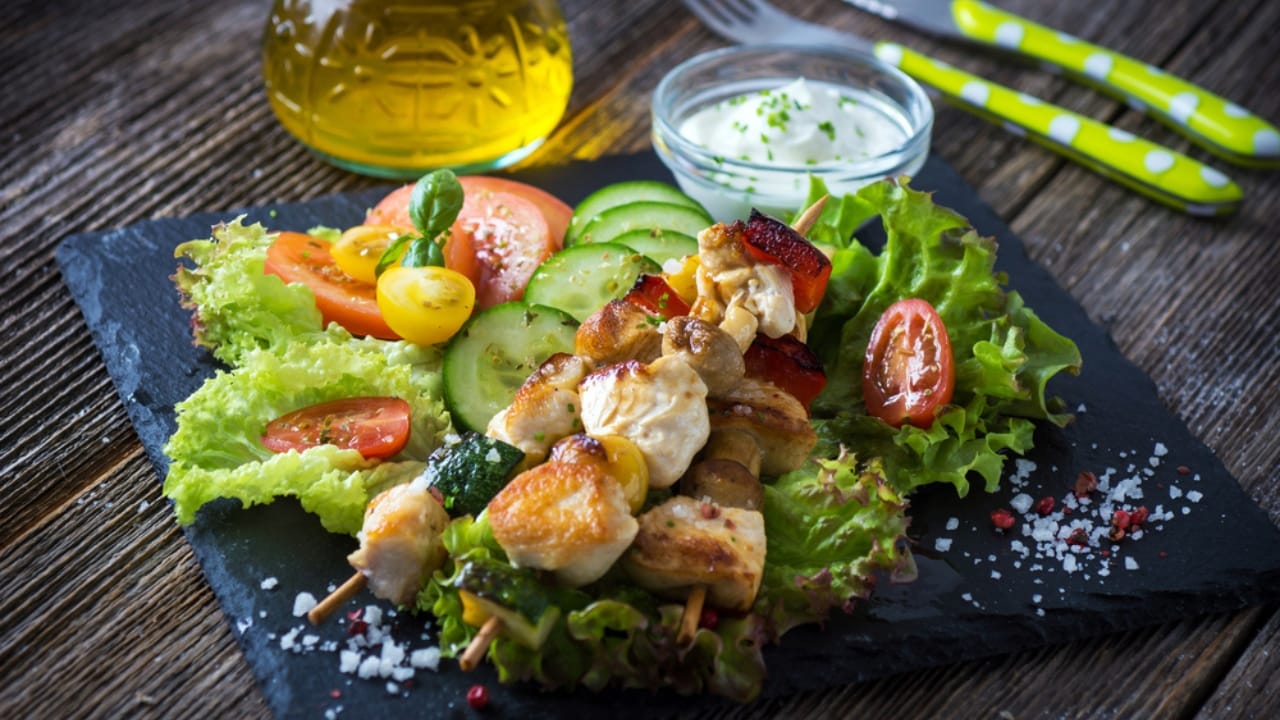 8 high protein chicken salad recipes under 365 calories