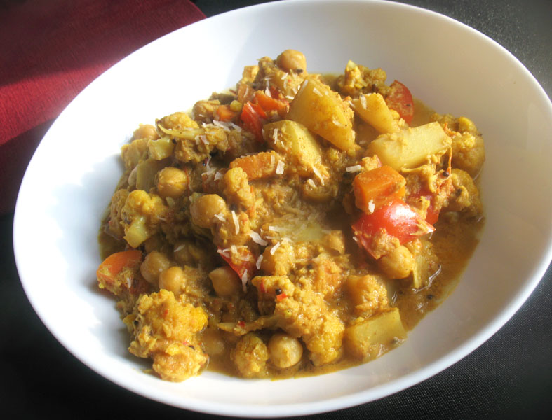 Chickpea and cauliflower curry