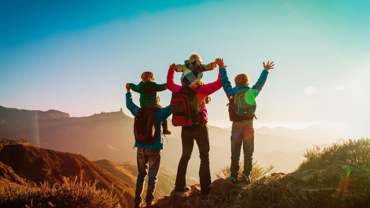 Family friendly walking trails in the us