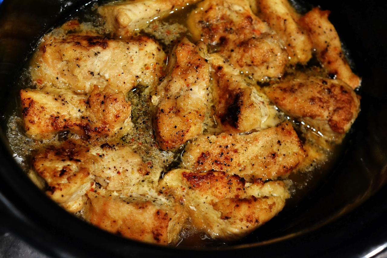 Slow cooker lemon greek chicken