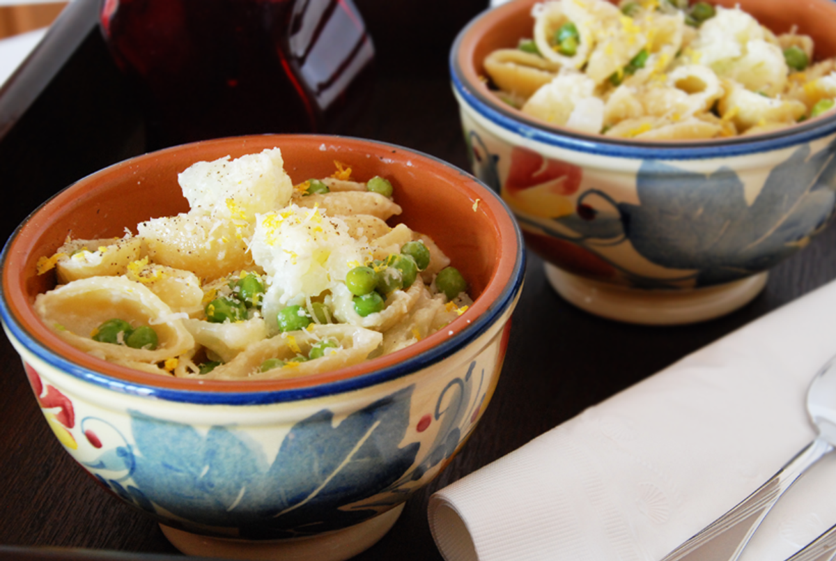 One pot pasta with cauliflower lemon and olives