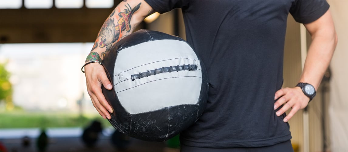 5 great things about working out with medicine balls