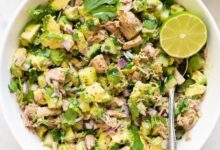 Avocado tuna salad