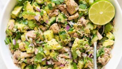 Avocado tuna salad