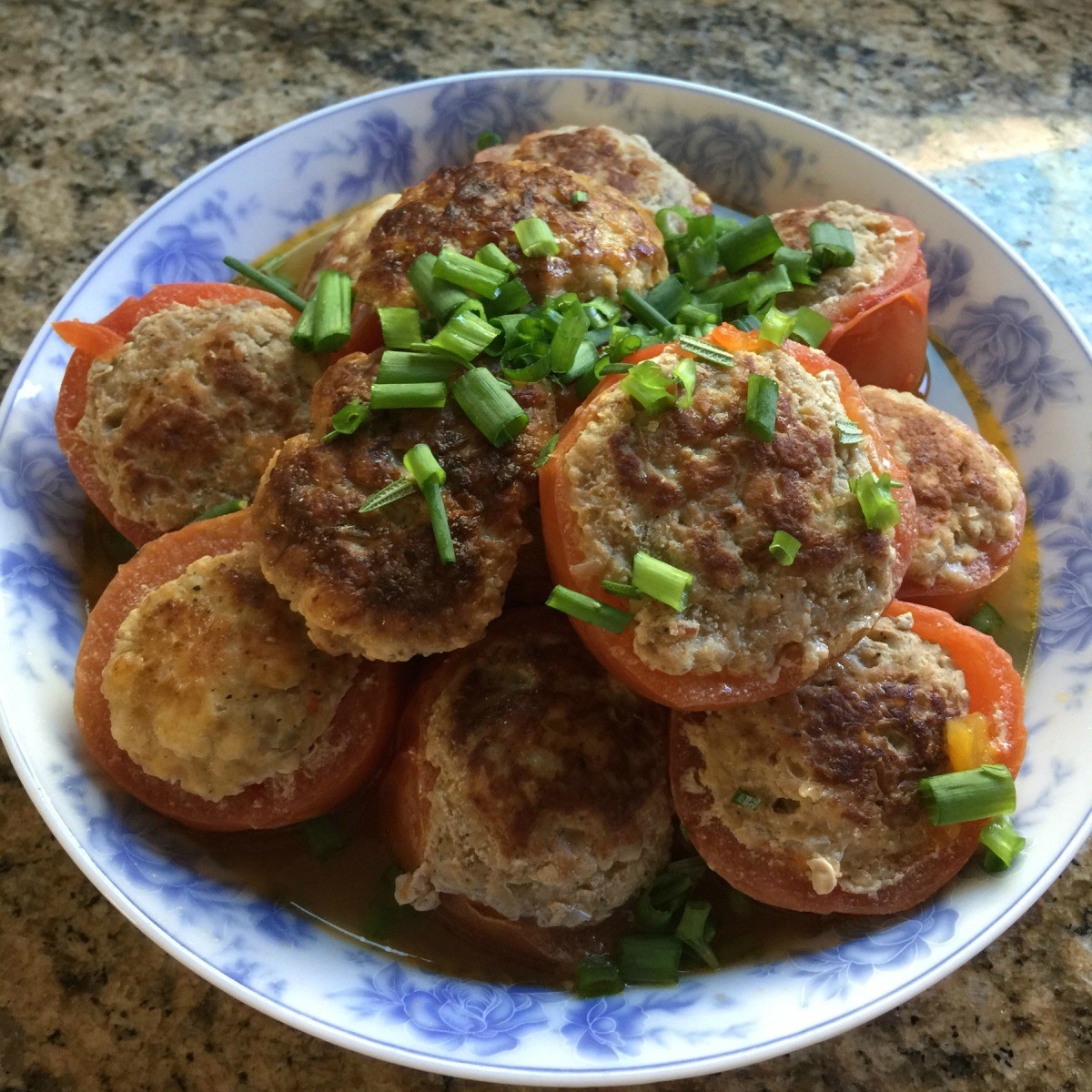 Ground turkey stuffed tomatoes