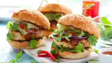 Dietitian approved tips for building a healthier burger