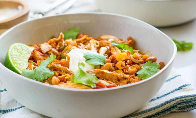 Easy slow cooker chicken chili