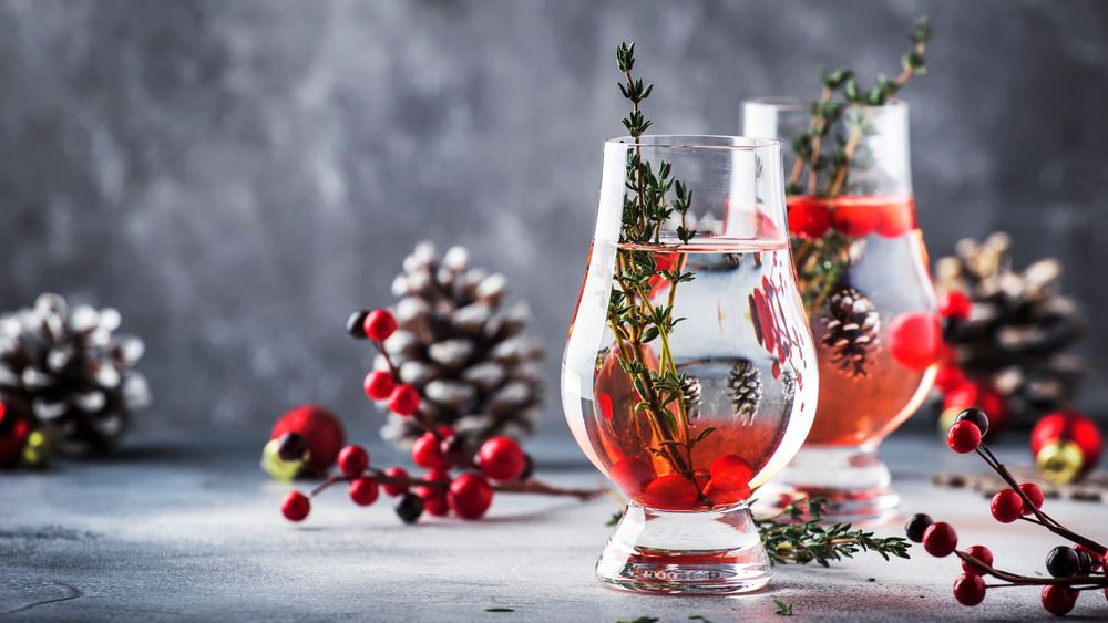 All about healthier holiday mocktails