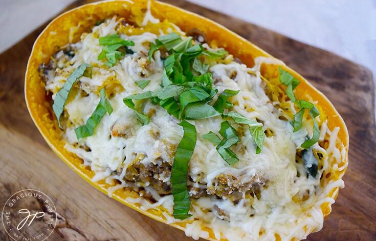 Cacio e pepe spaghetti squash boats