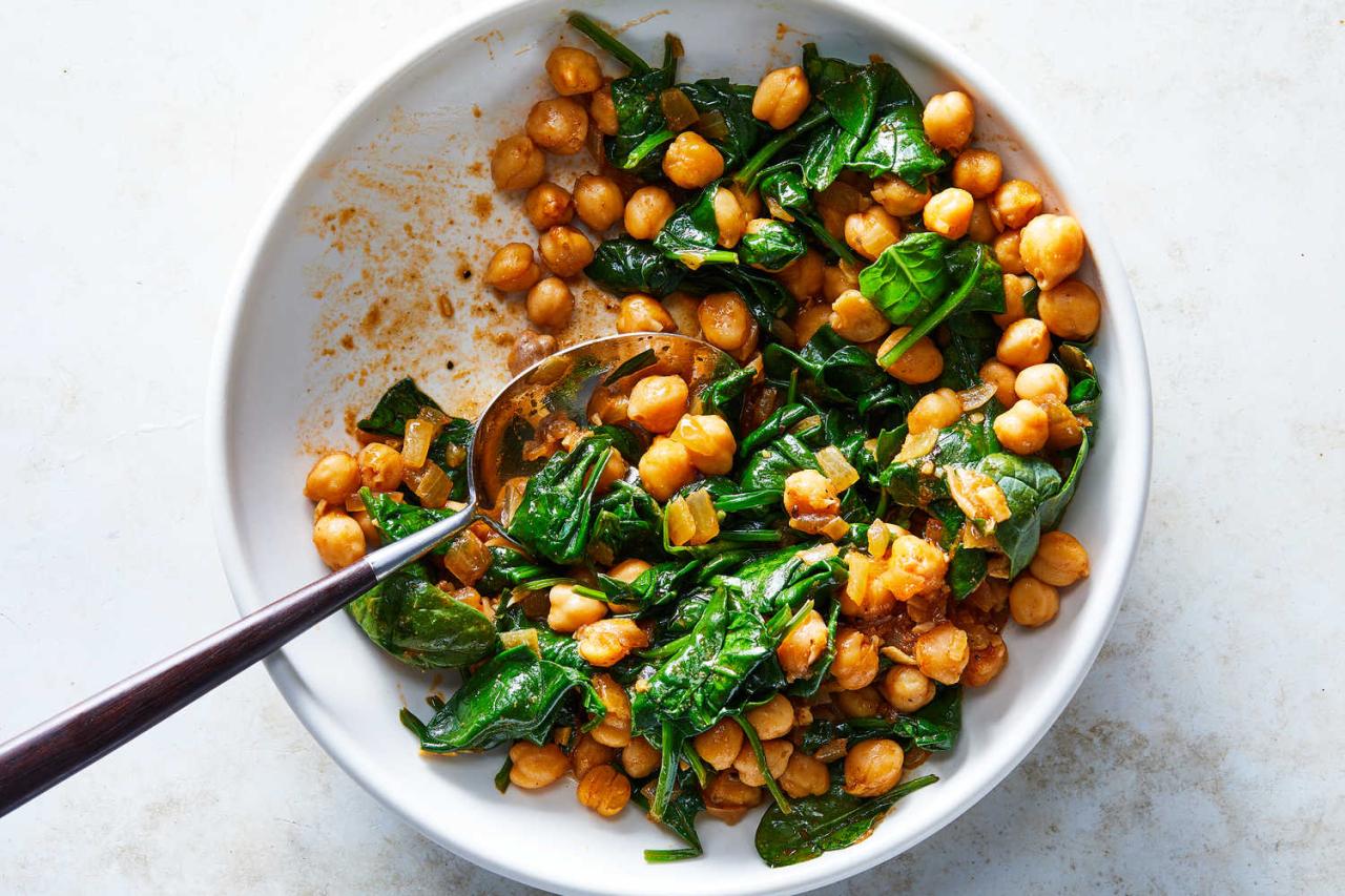 Delicious ways to use chickpeas under 360 calories