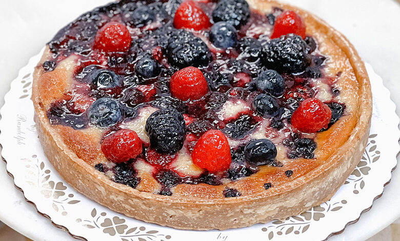 Mixed berry tart