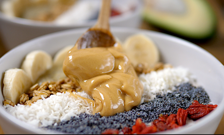 Dietitians favorite ways to eat peanut butter
