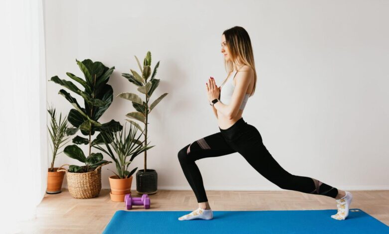 6 ways to modify squats and lunges for bad knees
