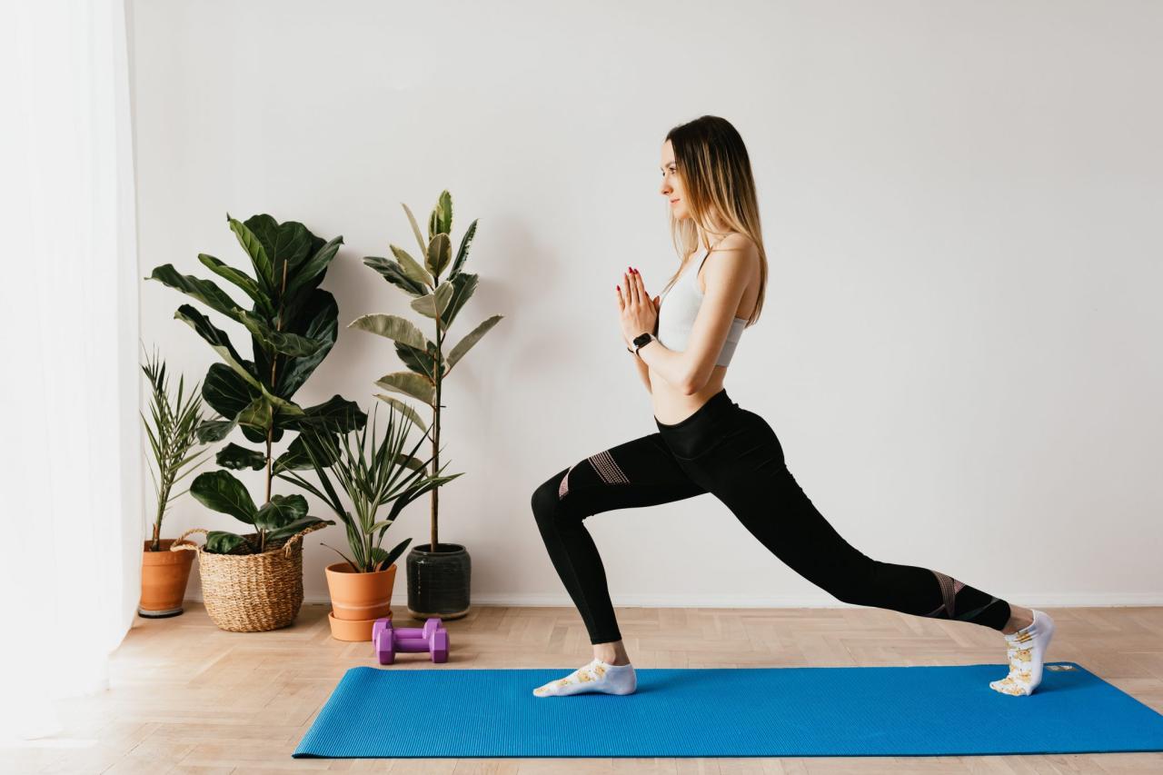 6 ways to modify squats and lunges for bad knees