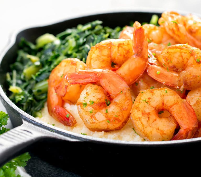 Shrimp and cauliflower grits