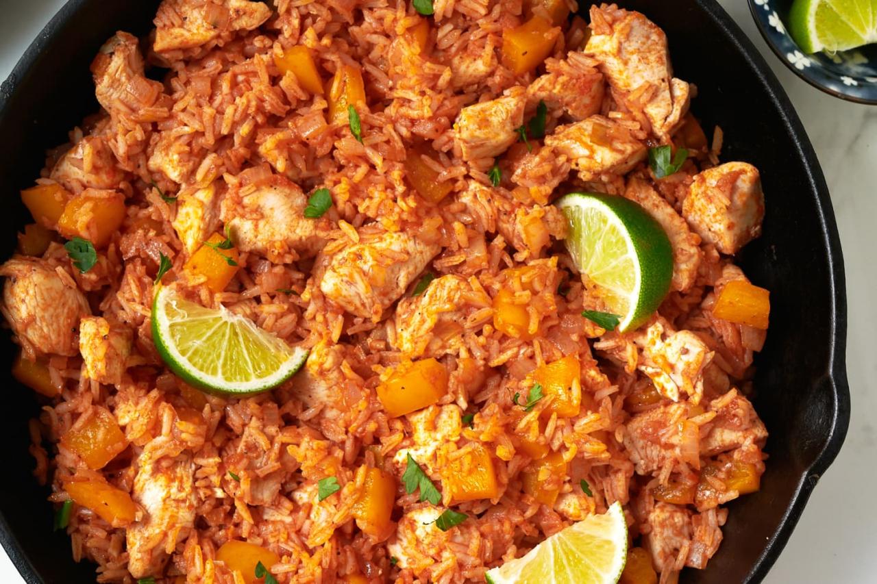 Skillet spanish chicken rice