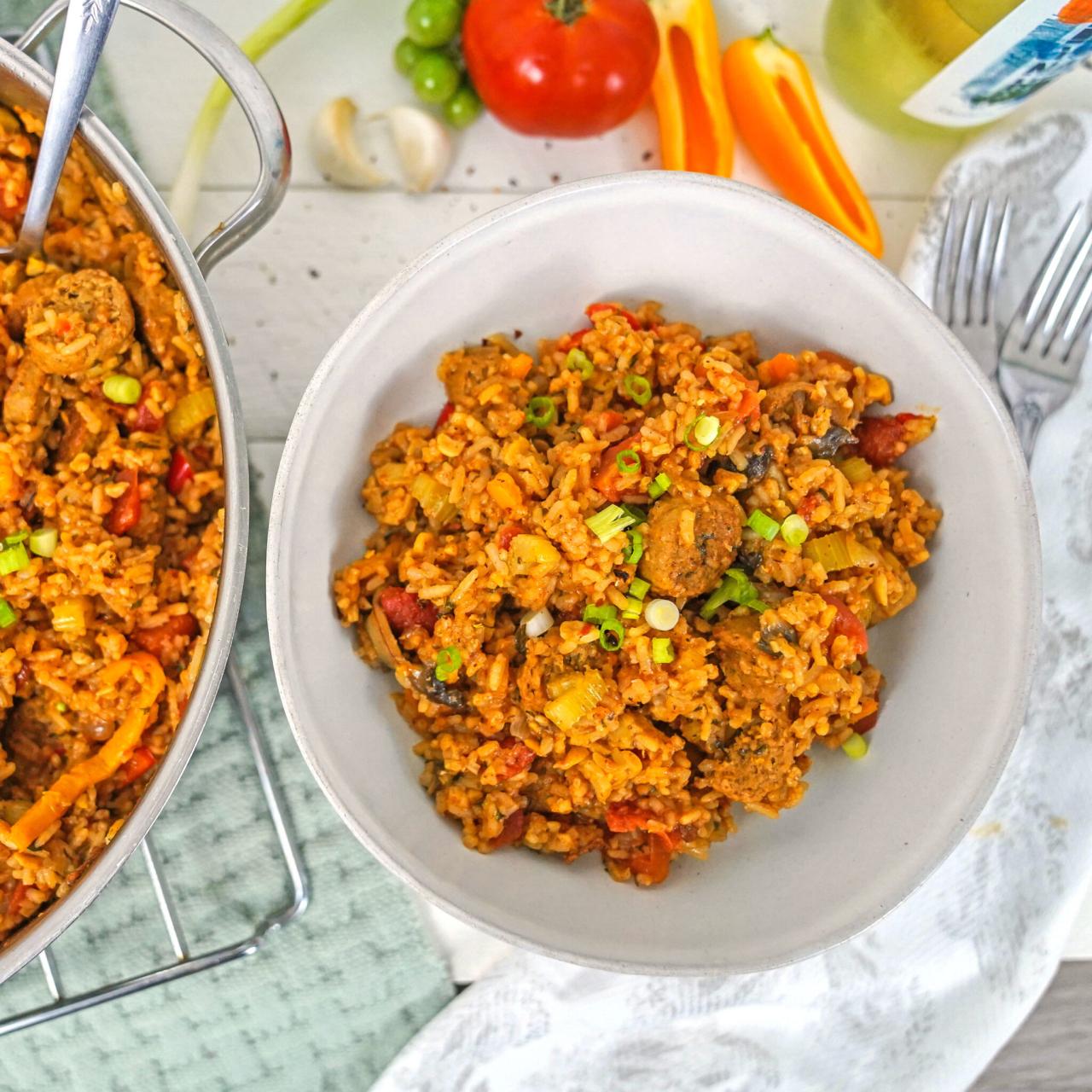 One pot vegan farro jambalaya