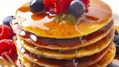 Almond flour pancakes with yogurt and nectarines