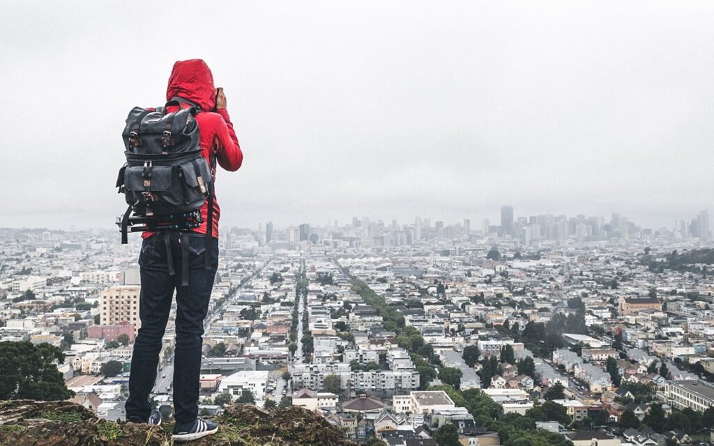 What you need to know about urban hiking