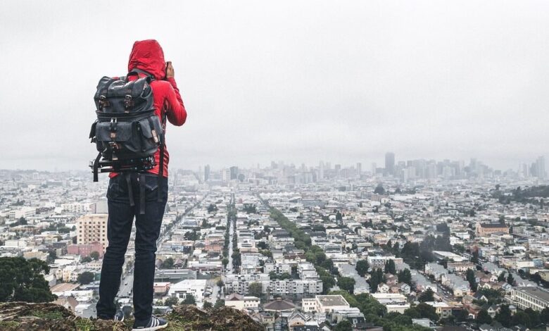 What you need to know about urban hiking