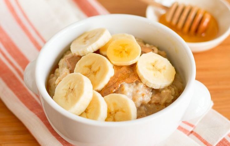 Slow cooker banana nut oatmeal