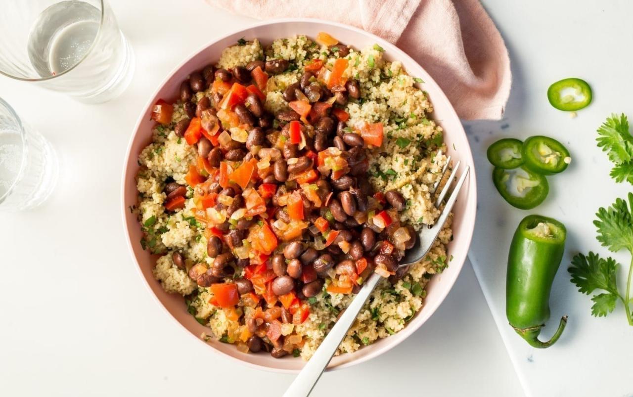 15 healthy recipes to make with pantry staples under 450 calories